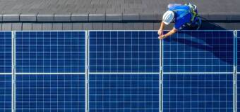 Atestowane narzędzia i materiały w montażu paneli fotowoltaicznych