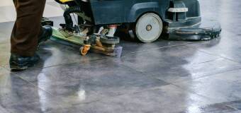 Pielęgnacja kafli podłogowych – klucz do trwałości