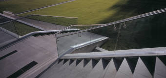 Balustrady ze stali nierdzewnej i szkła