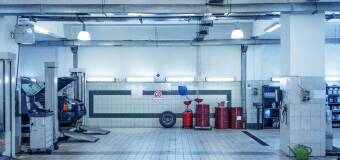 Inwestowanie w opony premium i serwis – MotoExpert