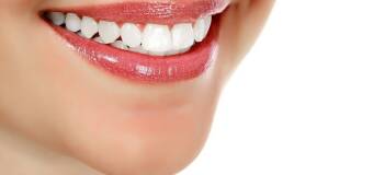 Wybielanie zębów - metody i zasady działania