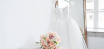 Dlaczego pranie sukni ślubnej należy powierzyć profesjonalnej pralni?