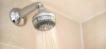 Jaką baterię wybrać do prysznica bez brodzika?