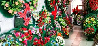 Wieńce pogrzebowe z kwiatów sztucznych – Zakątek Beaty