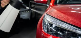 Polerowanie aut czy tradycyjne mycie?