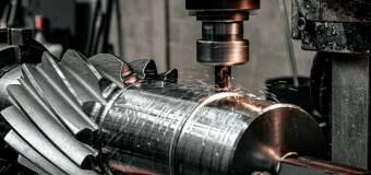 Nowoczesne oleje techniczne w branży leśnej