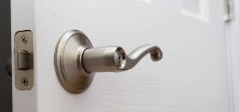 Jak dobrać klamkę do wystroju wnętrza?