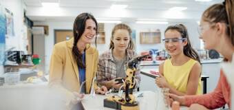 Rozwój zawodowy nauczycieli - Instytut Doskonalenia Zawodowego