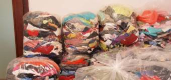 Jakie ubrania najlepiej kupować do sklepu z odzieżą używaną?