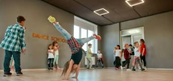 Zajęcia taneczne w powietrzu - Sky Dance Elmira Okular