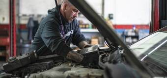 Naprawa i konserwacja pojazdów - Auto Service Tadeusz Bajron