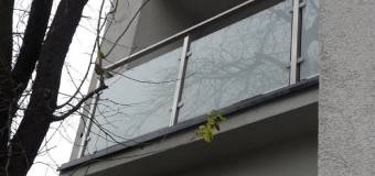 Balustrady zewnętrzne ze stali nierdzewnej ze szkłem bezpiecznym