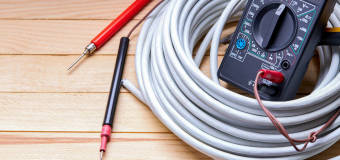 Przyłącze elektryczne i instalacja elektryczna w domu