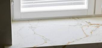 Parapety z kamienia naturalnego – elegancja i trwałość