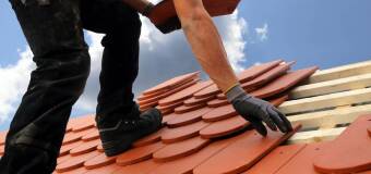 Montaż dachówki - kluczowe wskazówki i techniki